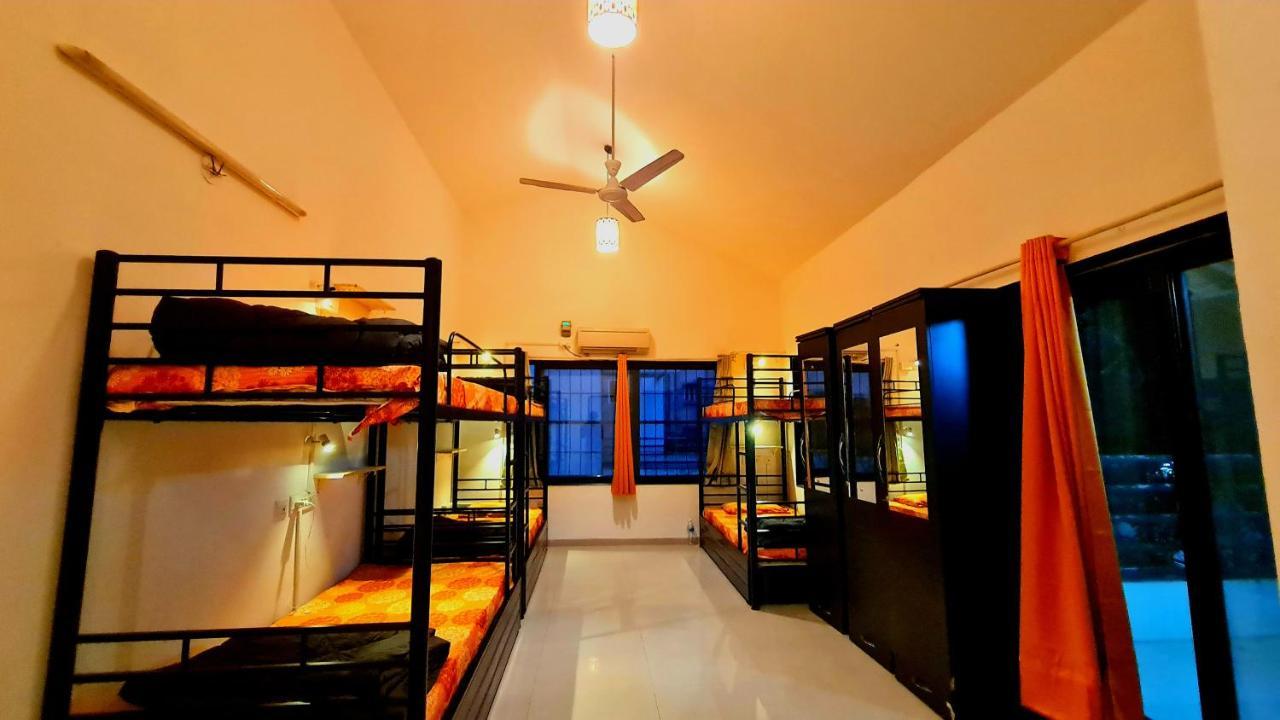 Lifespace- Spacious Hostel In A Luxurious Villa Poona Buitenkant foto