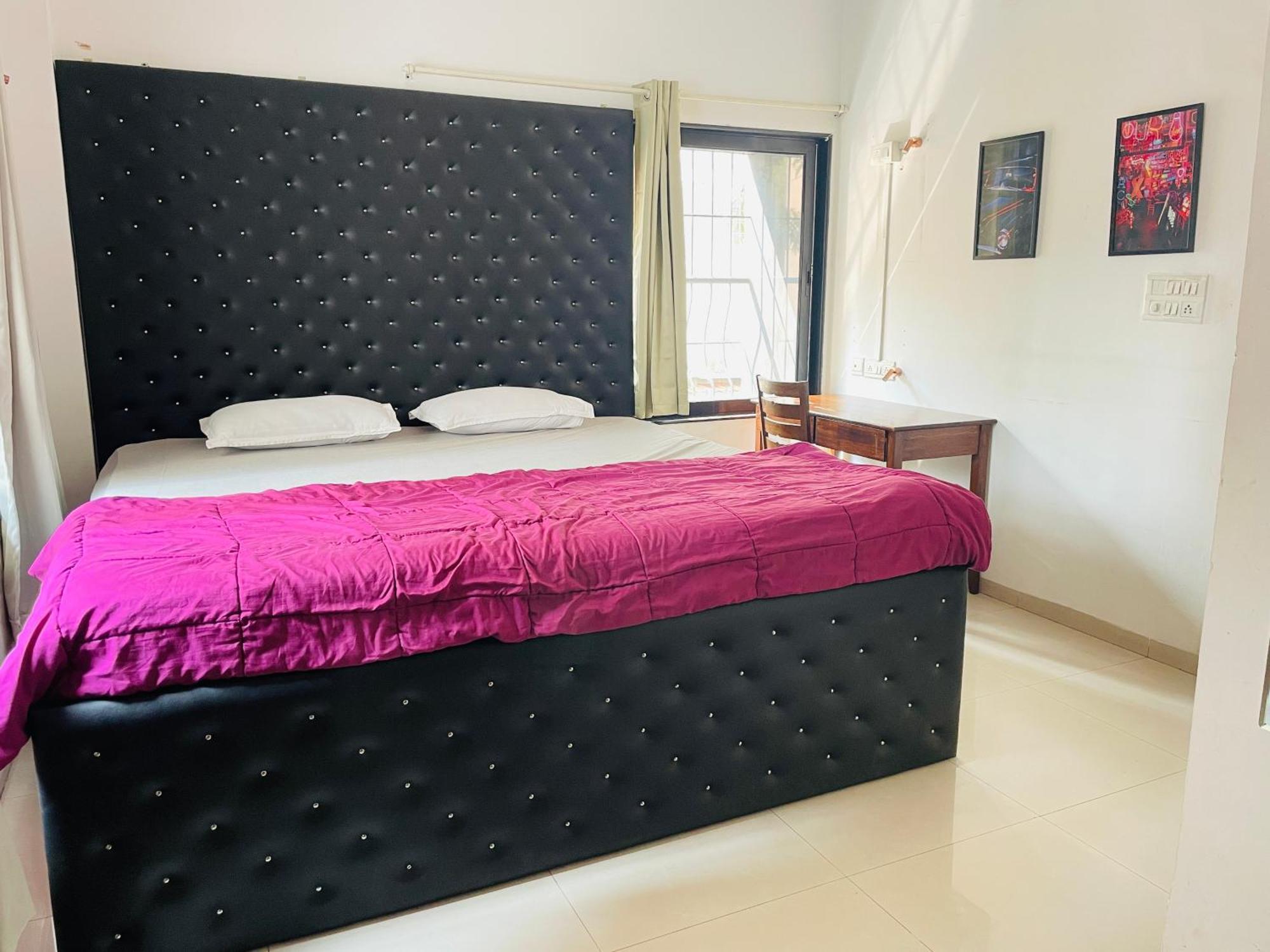 Lifespace- Spacious Hostel In A Luxurious Villa Poona Buitenkant foto