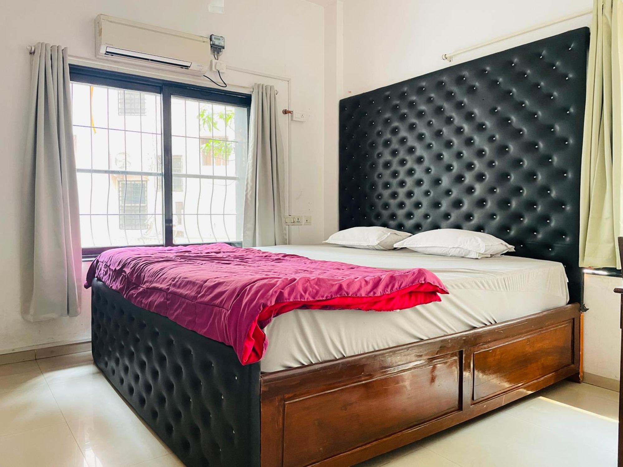 Lifespace- Spacious Hostel In A Luxurious Villa Poona Buitenkant foto
